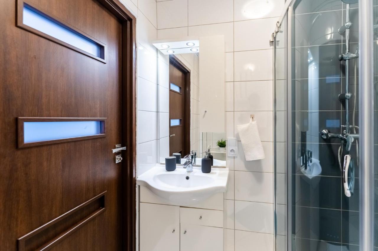 Apartament Waves & Sun Apartment Kolobrzeg Ngoại thất bức ảnh